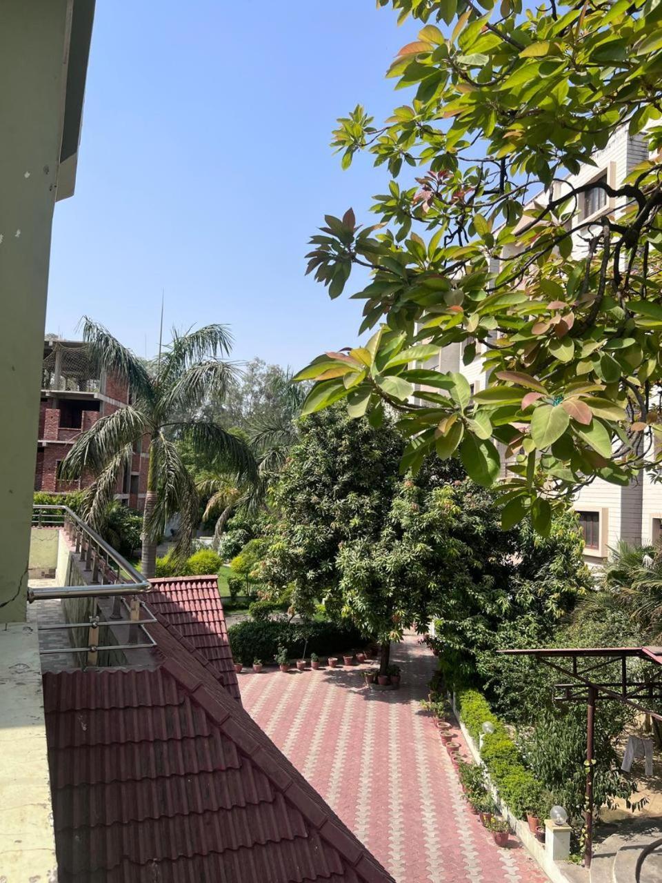 Kusum Villa - Varanasi — Photos 1